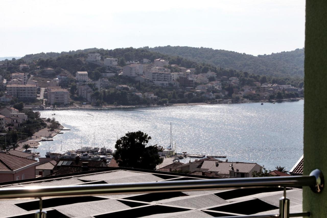 Apartments Delta Trogir Kültér fotó